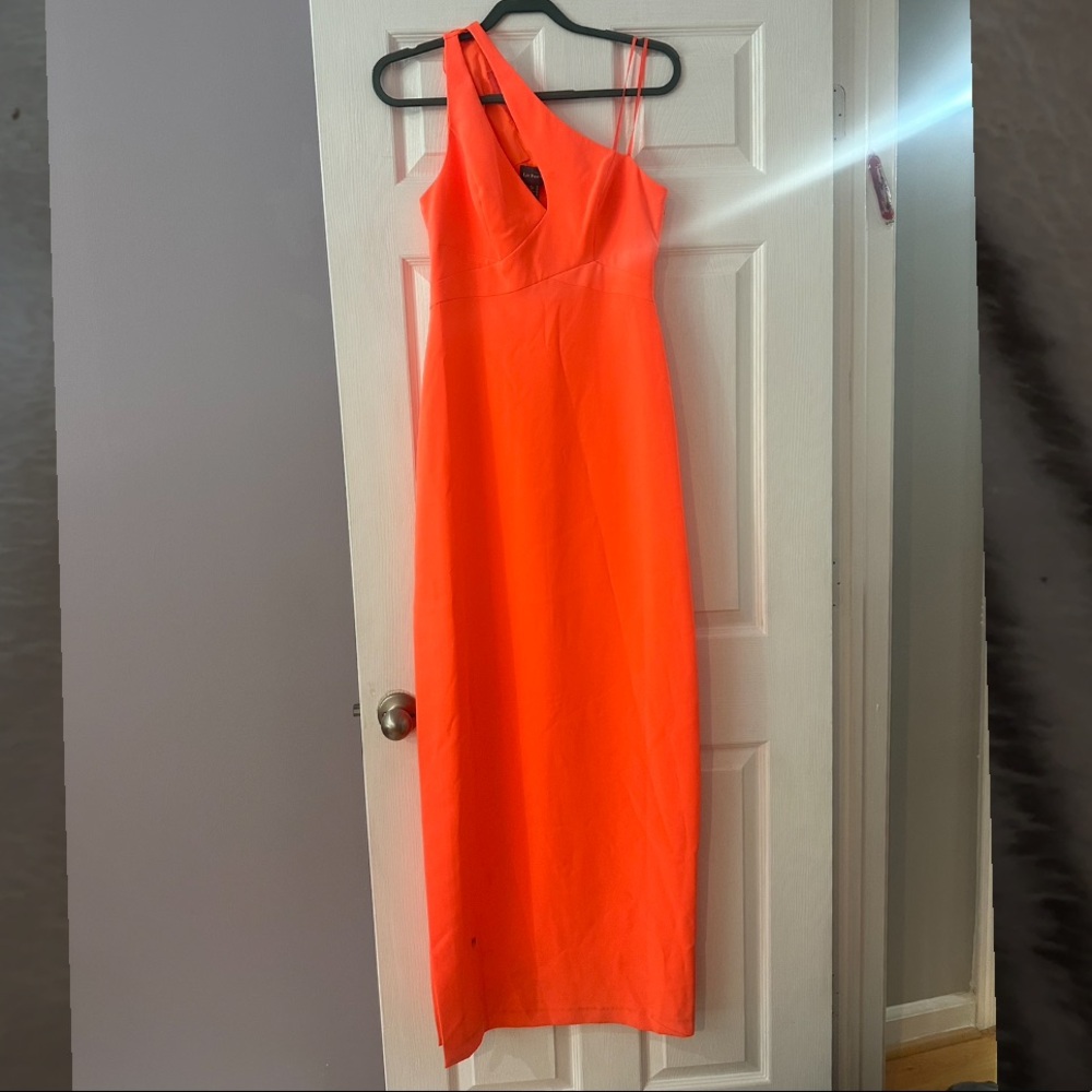 BRAND NEW WITH TAGS LIV FOSTER DRESS
